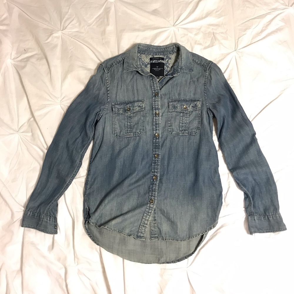 American Eagle Boyfriend Fit Jean Shirt